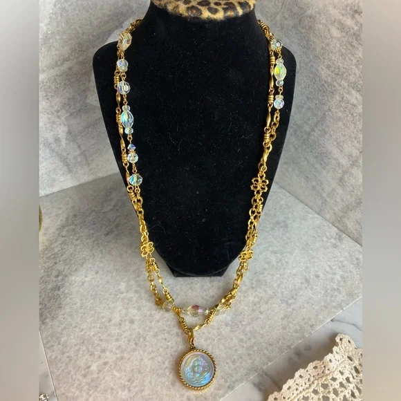 Kirk’s Folly AB angel necklace - Picture 3 of 8